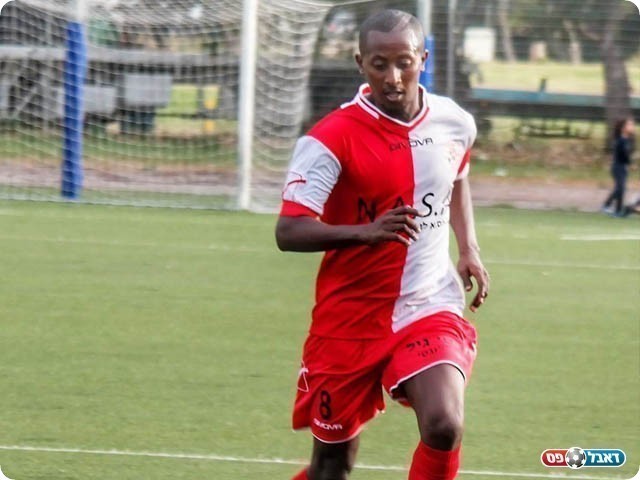 רחמים צ'קול (אבישי אפטקר)